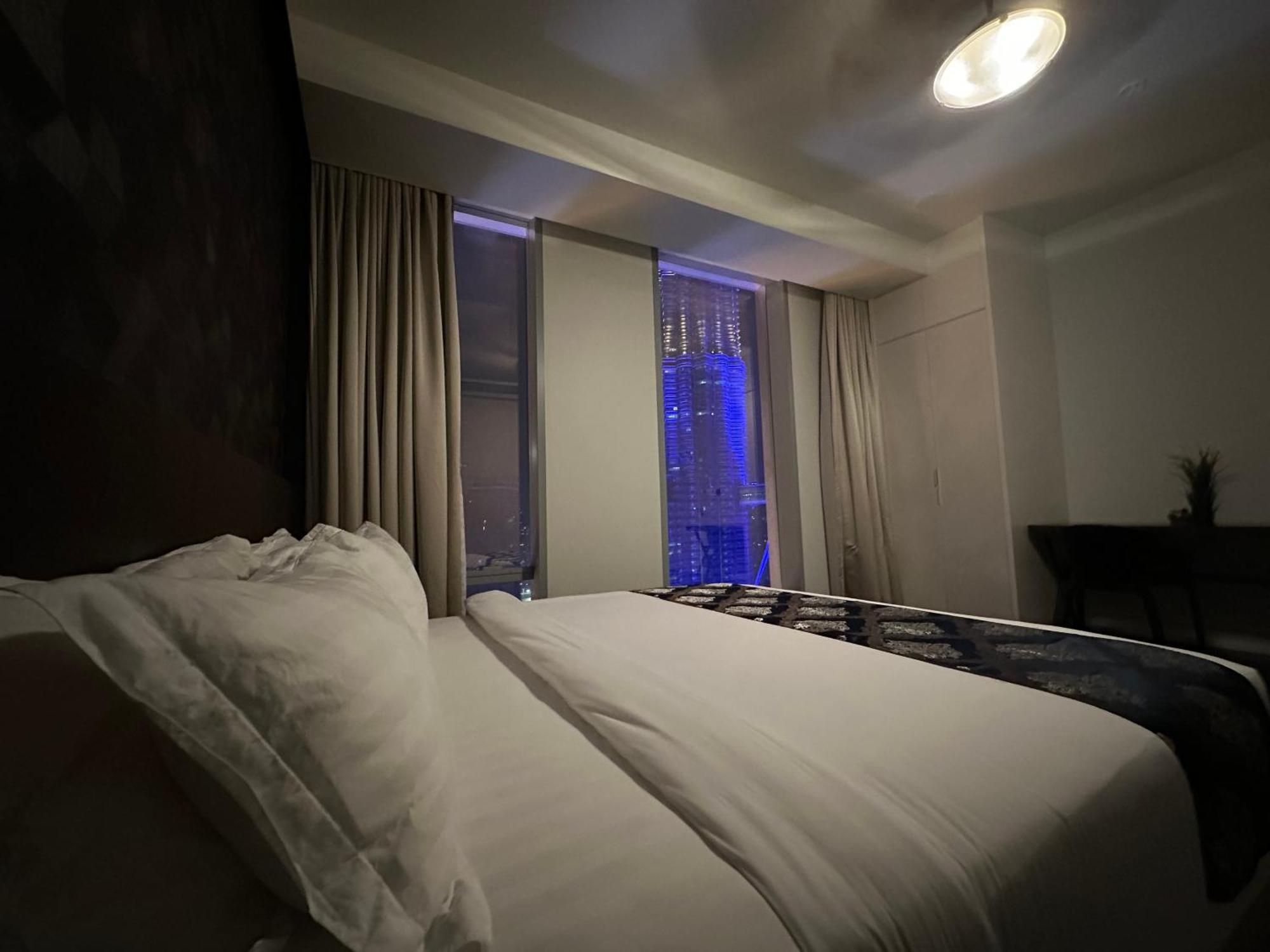Apartment Tropicana The Klcc By Sky World
