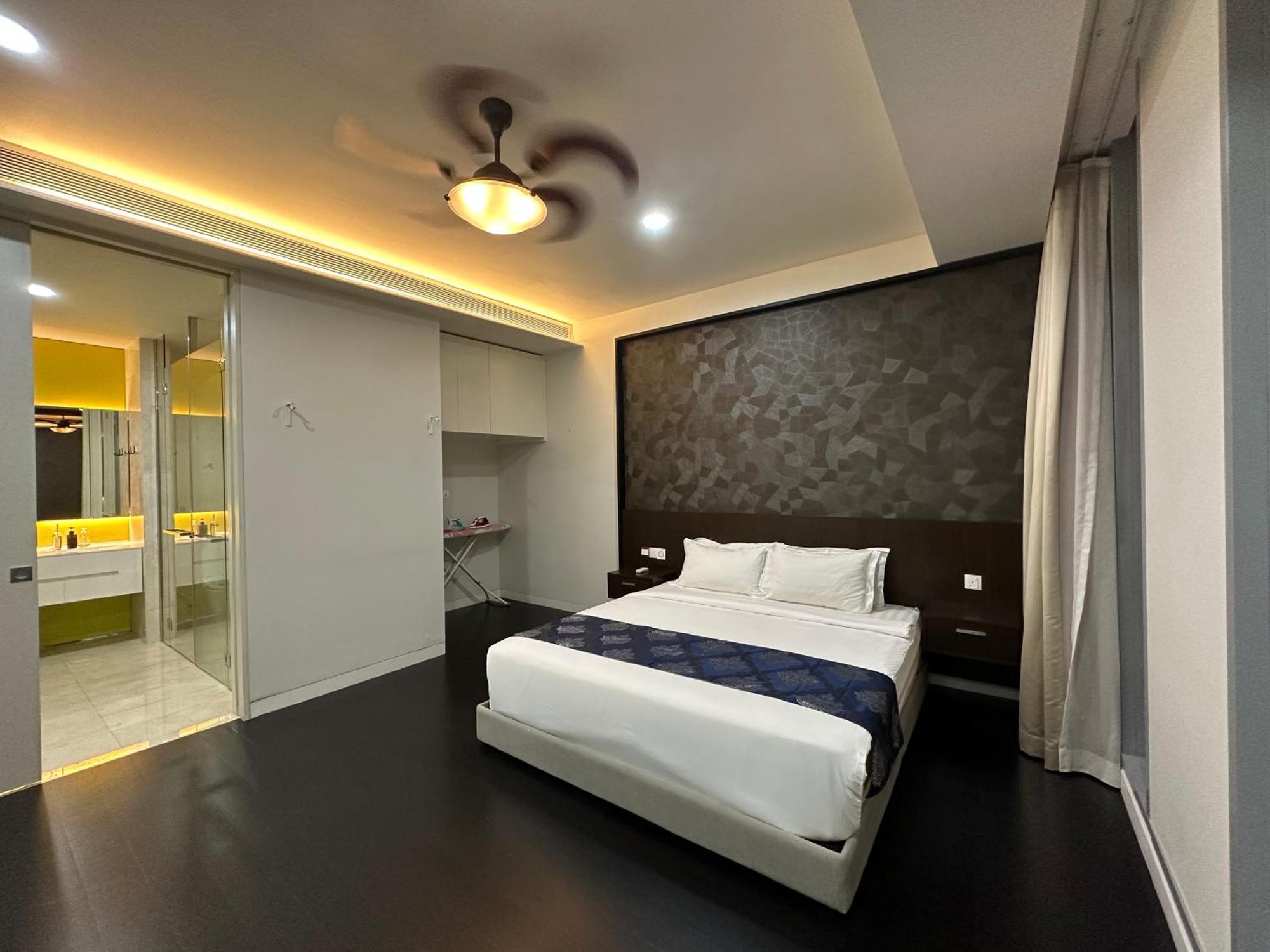 Apartment Tropicana The Klcc By Sky World Kuala Lumpur