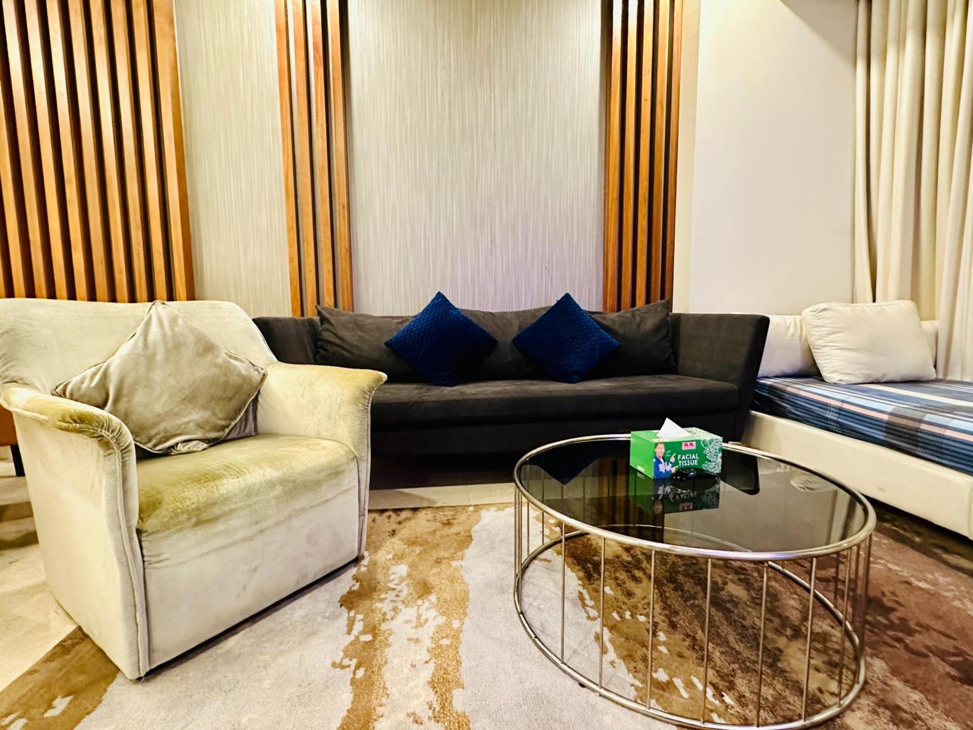 Apartment Tropicana The Klcc By Sky World Kuala Lumpur